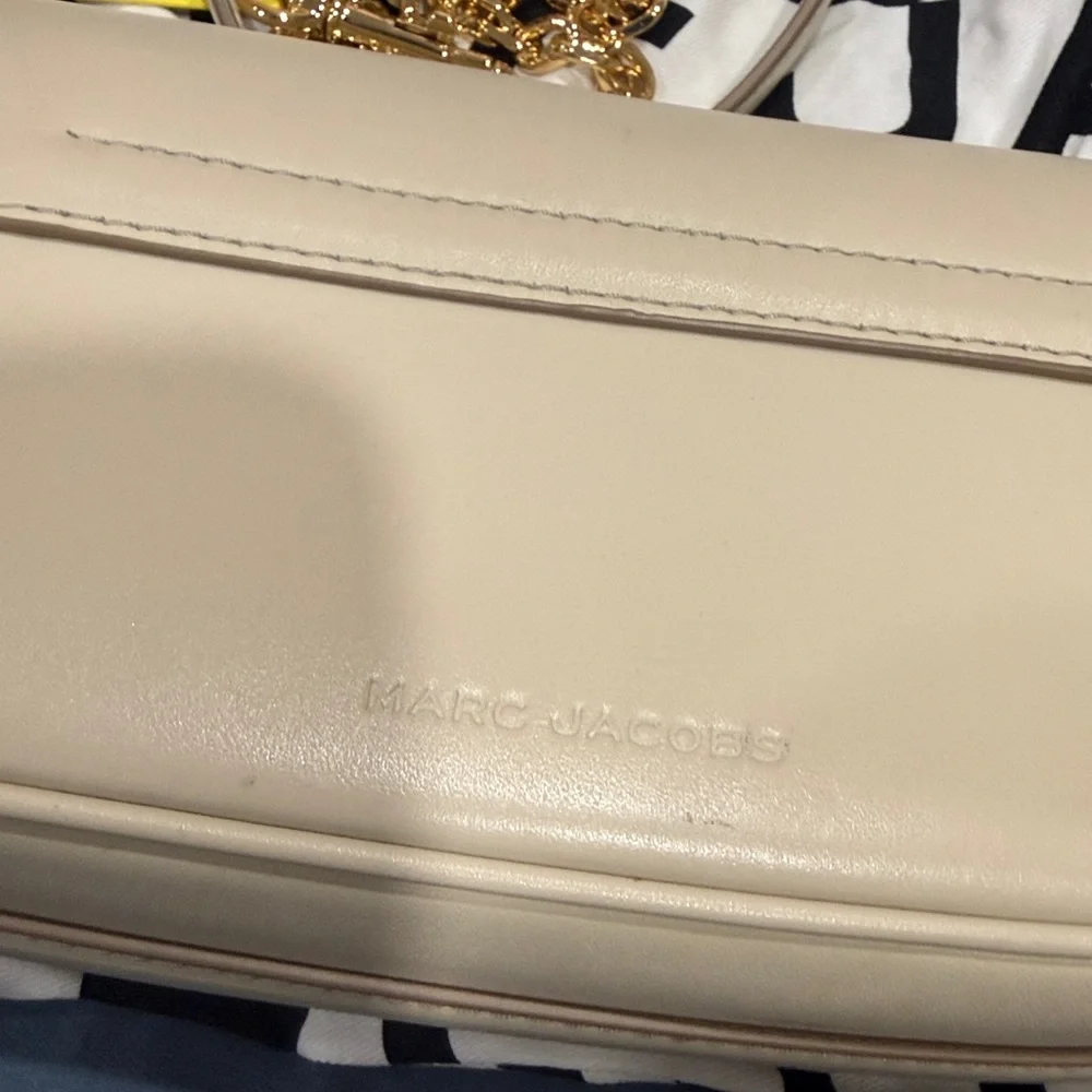 Marc Jacobs Clover Shoulder Bag - Picture 3 of 6